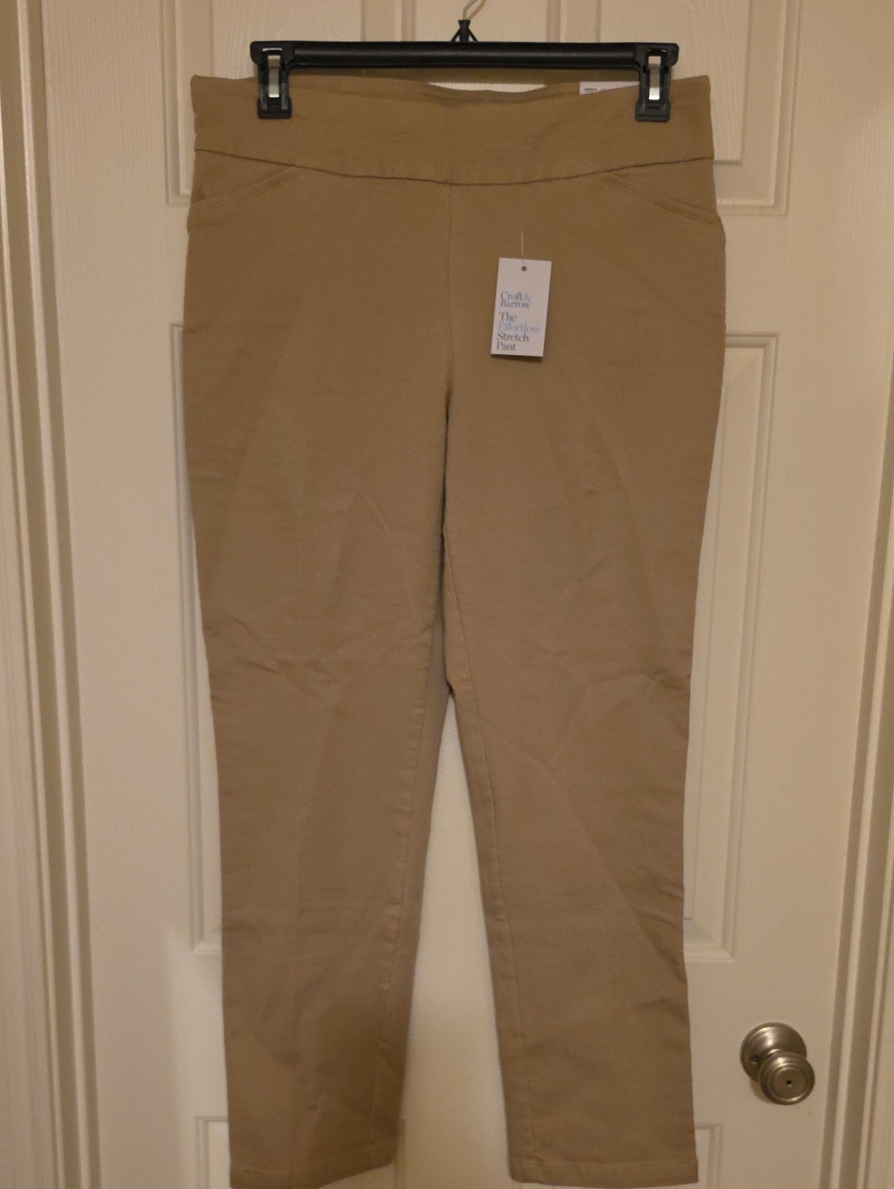 Woman's Khaki Stretch Pants